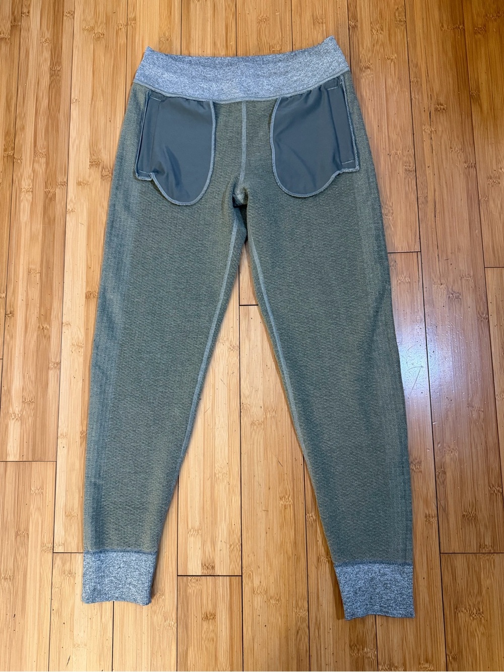 Lululemon Engineered Warmth Jogger Grey Sage / White Size 4 - Picture 11 of 16